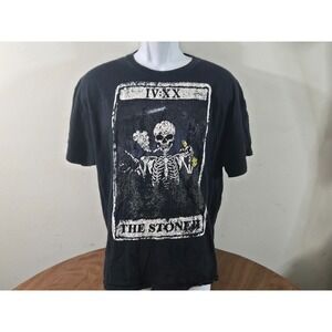 Spencers The Stoner Pot Head Skeleton Tarot Card Graphic Shirt  XL Black Bong